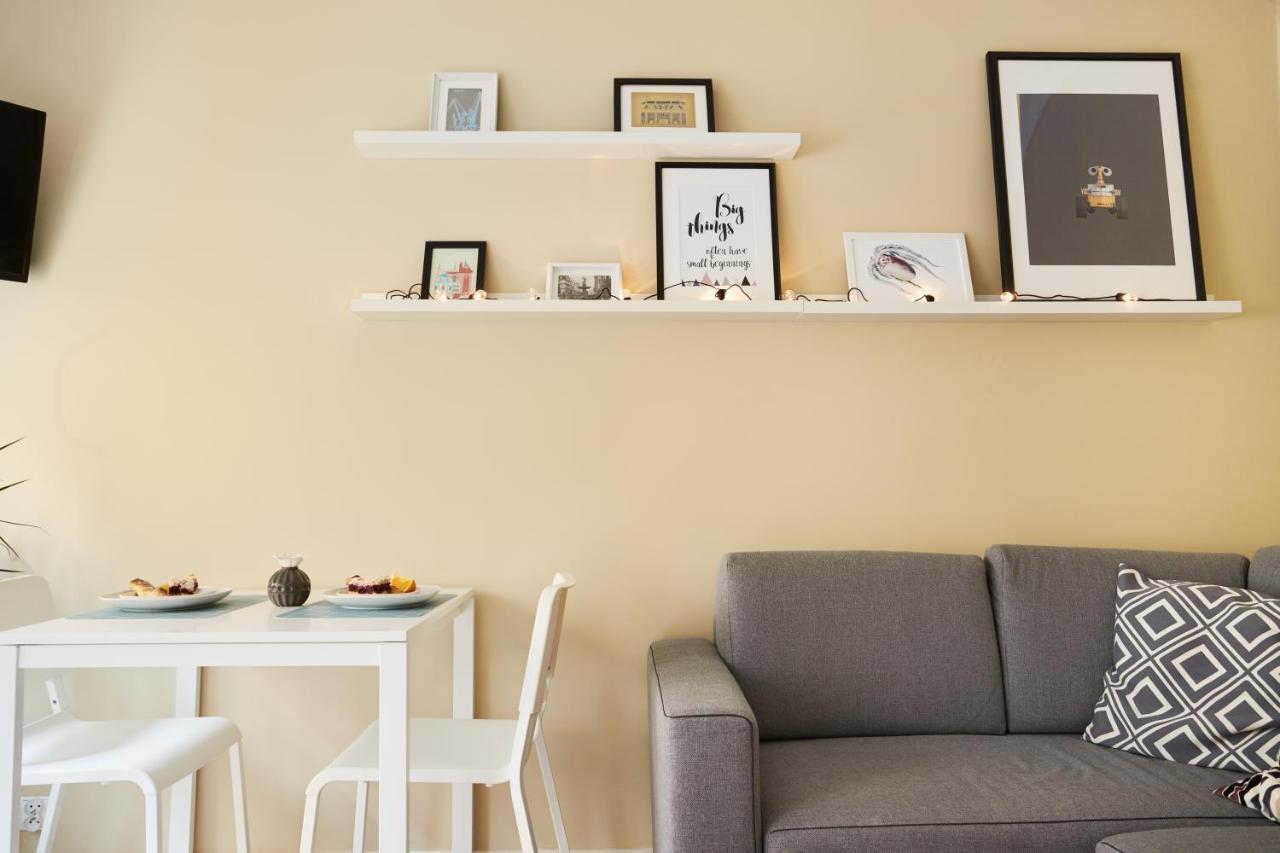 Ropemaker Street Apartment Danzig